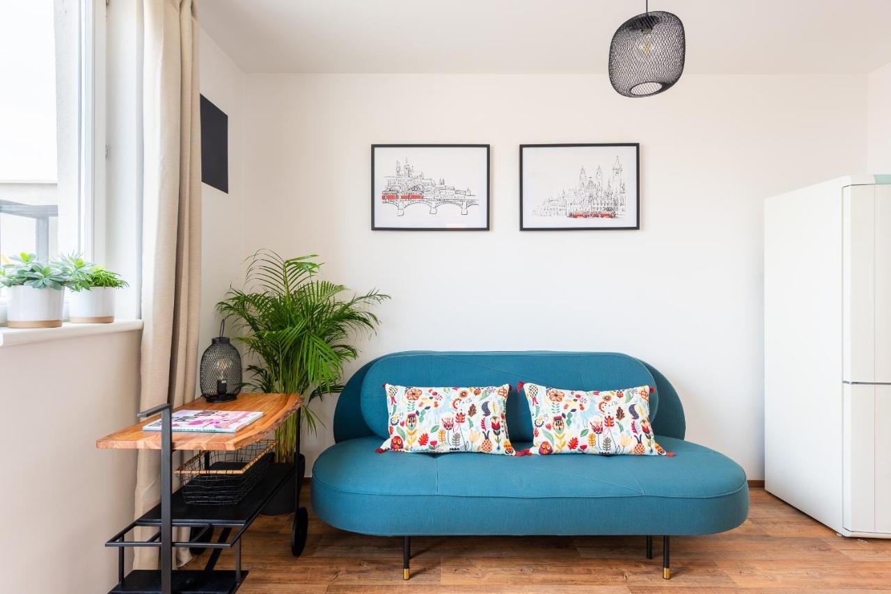 Bright Charming With Terrace, Parking & Airco. Apartamento Praga