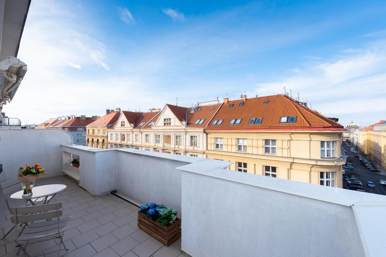 Bright Charming With Terrace, Parking & Airco. Apartamento Praga