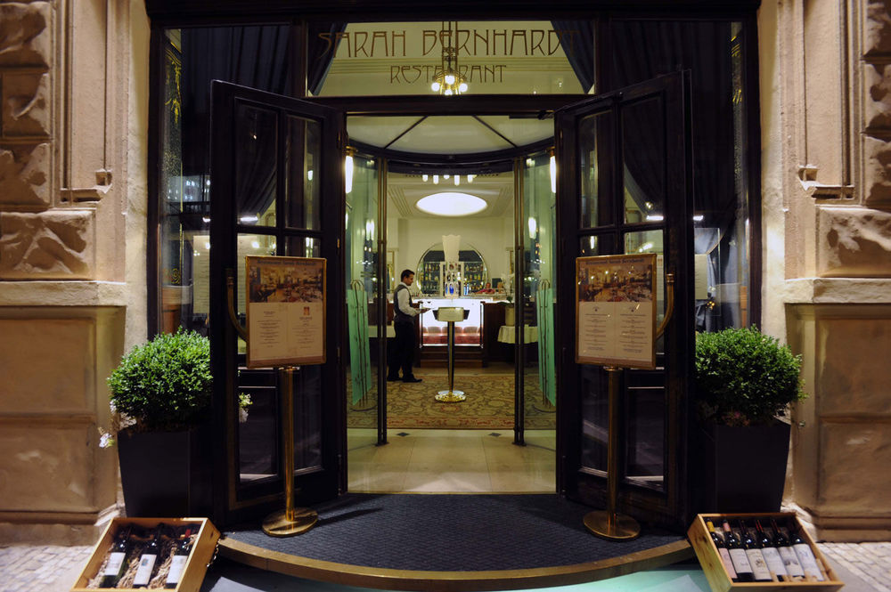 Paris 5* Prague