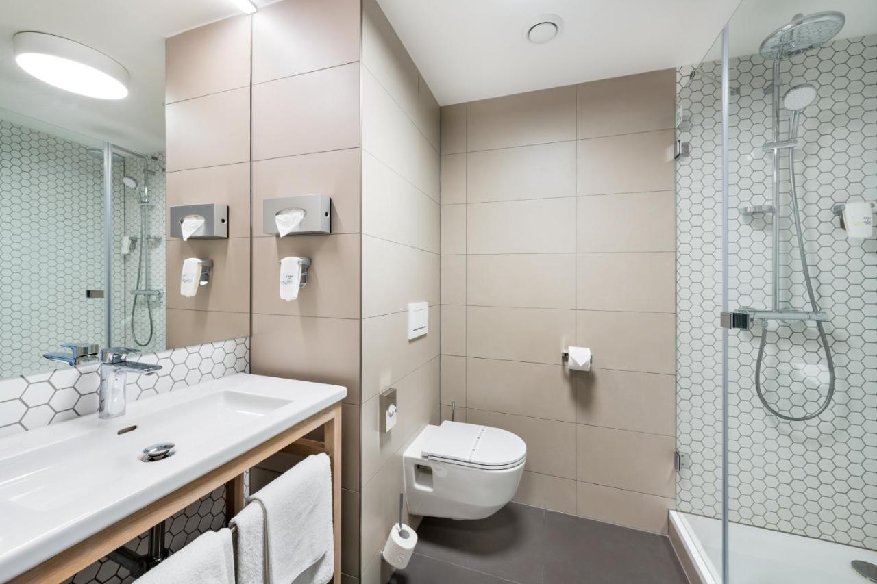 Airport By Ihg Praga