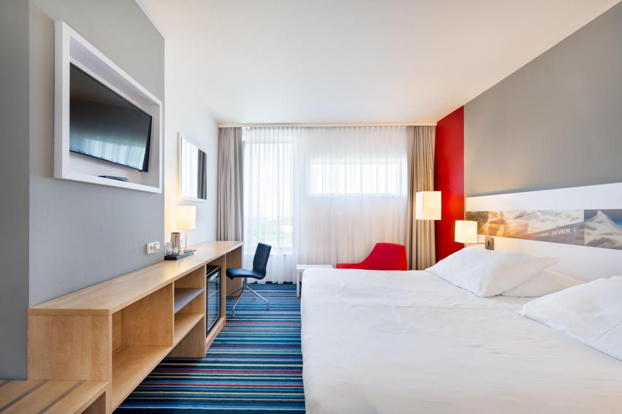 Airport By Ihg 4* Praga