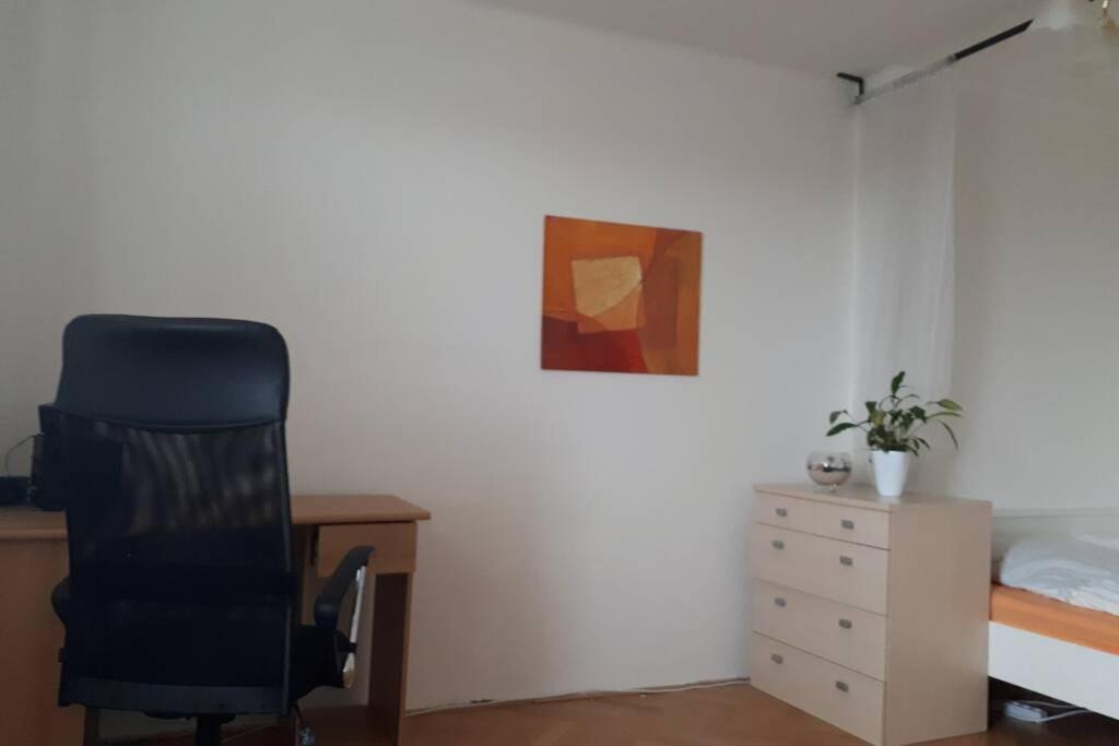 In 3 Apartment
