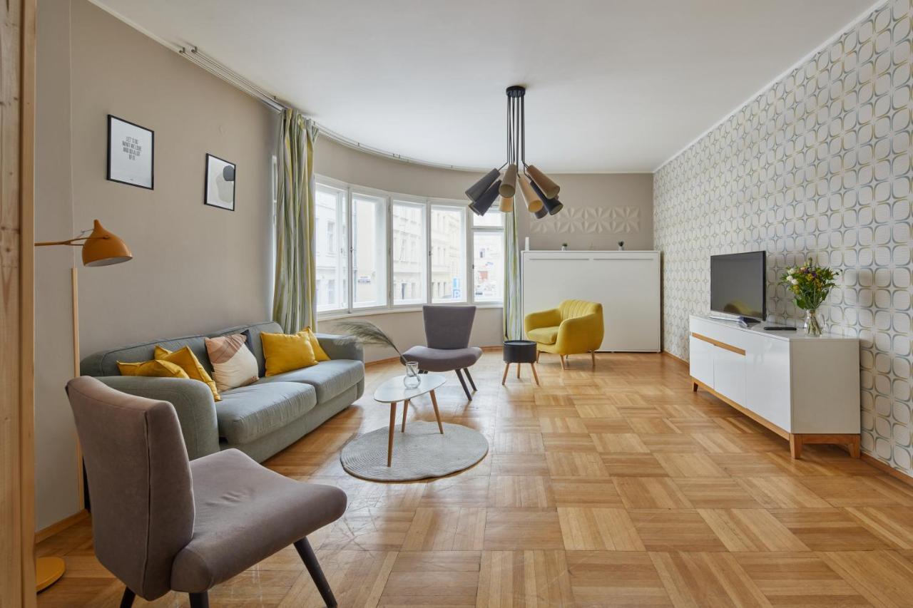 Days - Modern W Retro Elements - New Town *