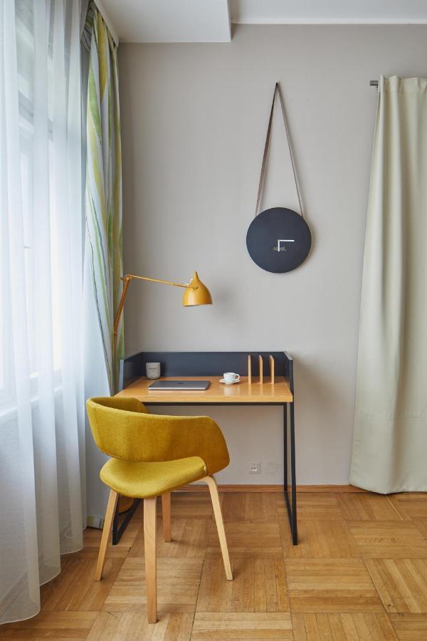 Days - Modern W Retro Elements - New Town Prague