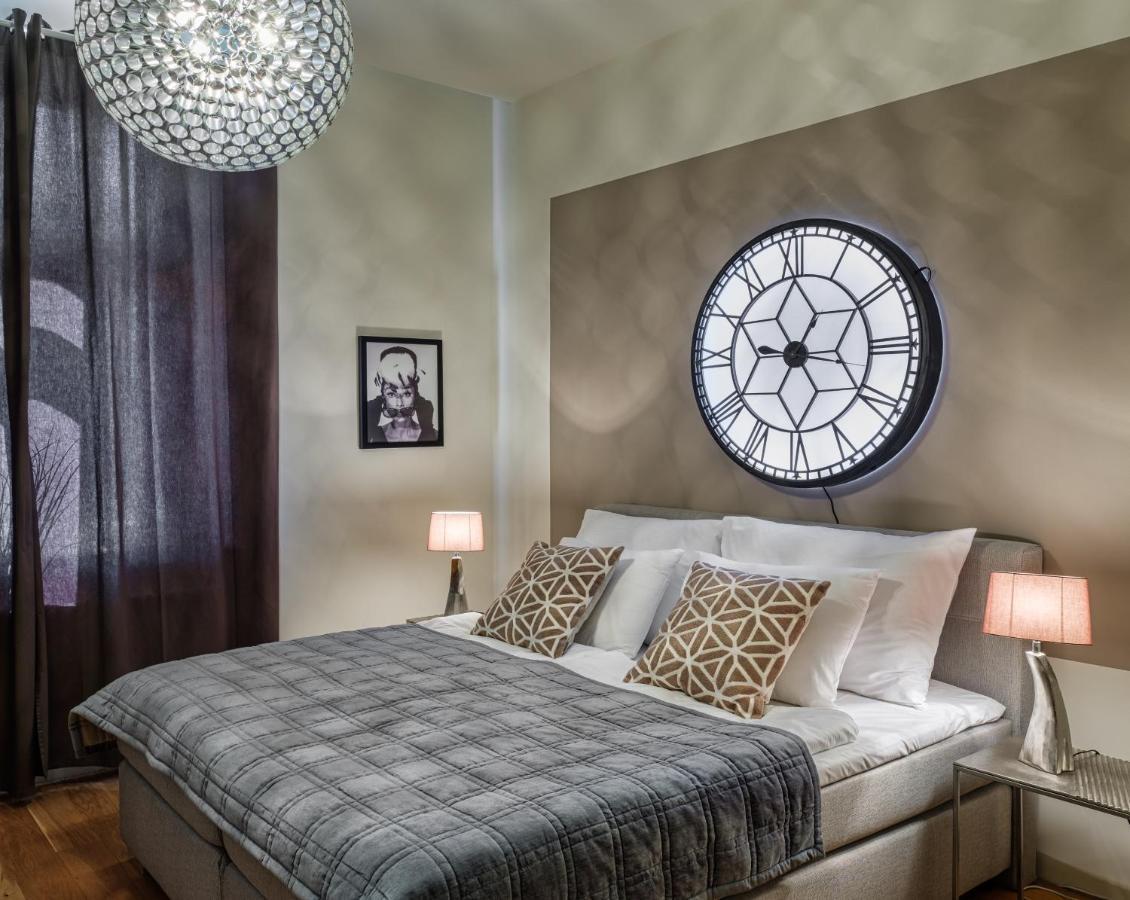 Mn6 Luxury By Adrez Prague