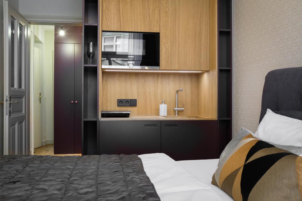 Apartment Mn6 Luxury By Adrez
