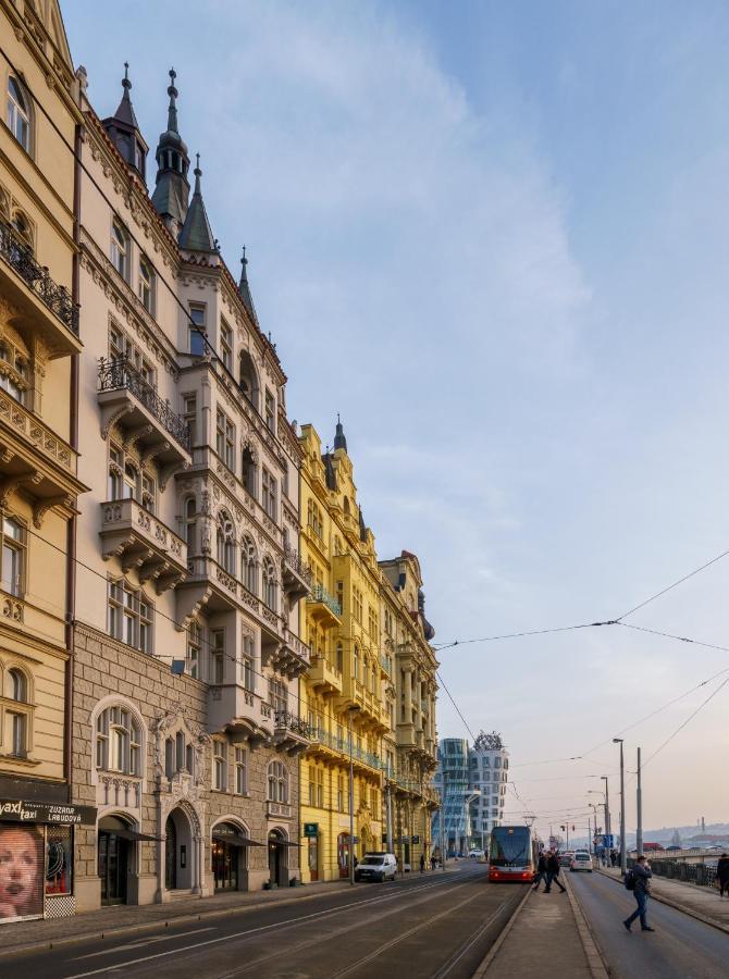 Mn6 Luxury By Adrez * Prague