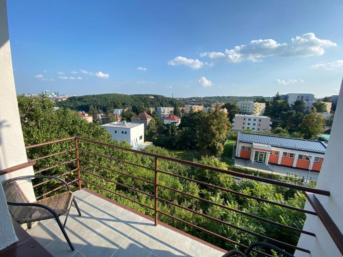 Xaveriova * Prague