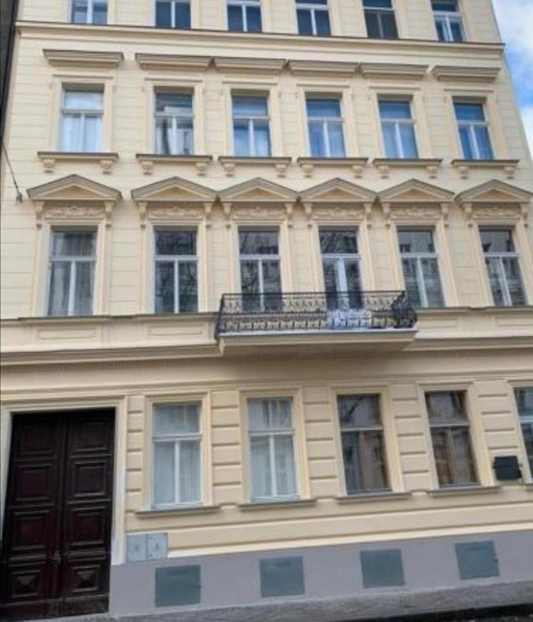 Gallys Prague