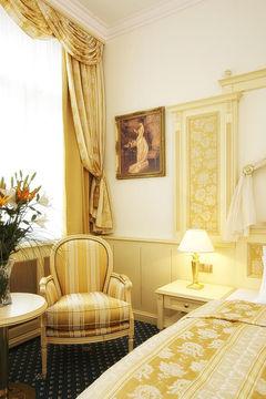 Luxury Family Royal Palace Hotel Prague