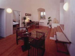 Otel Domus Henrici Prag