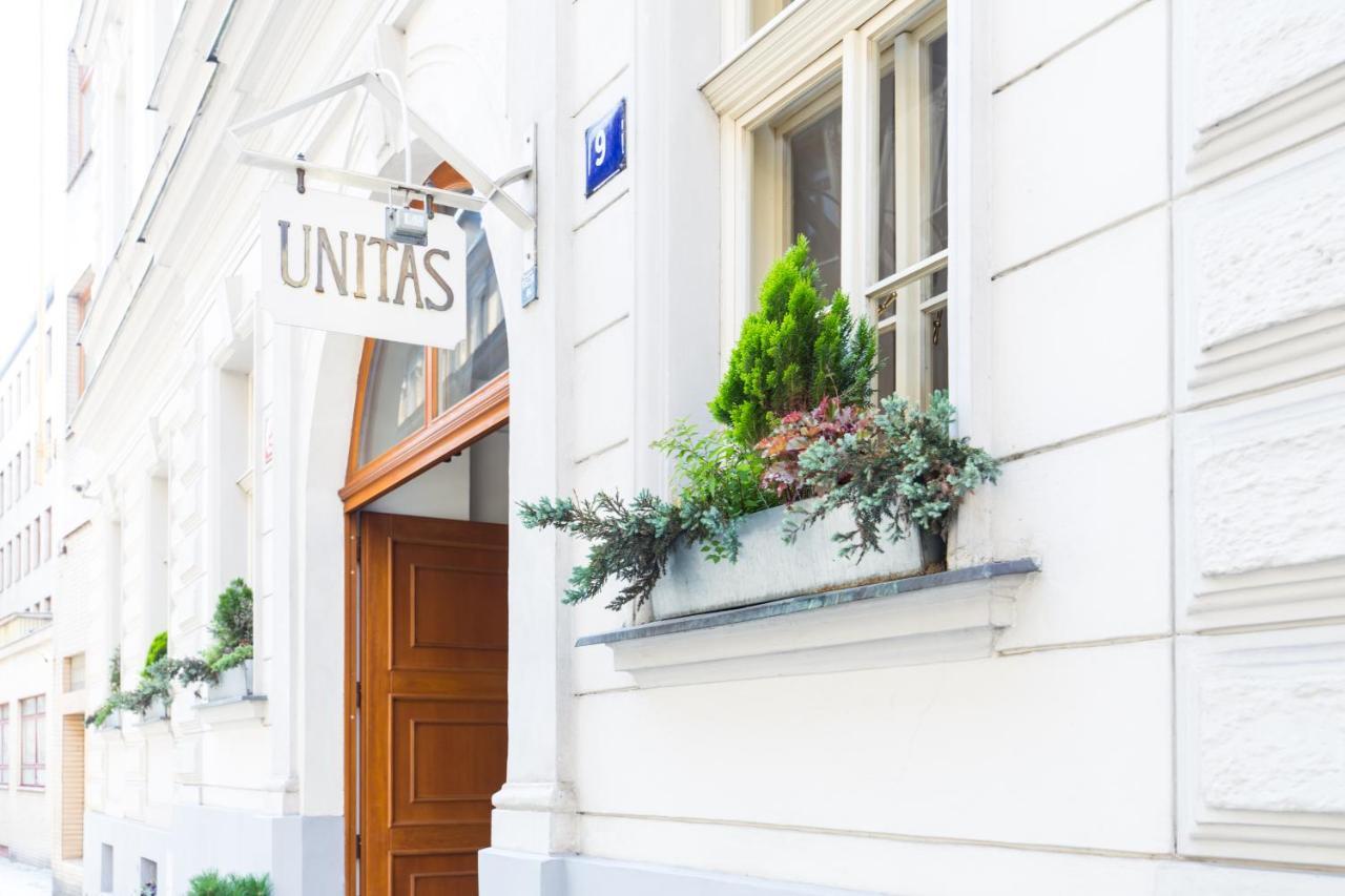 Unitas