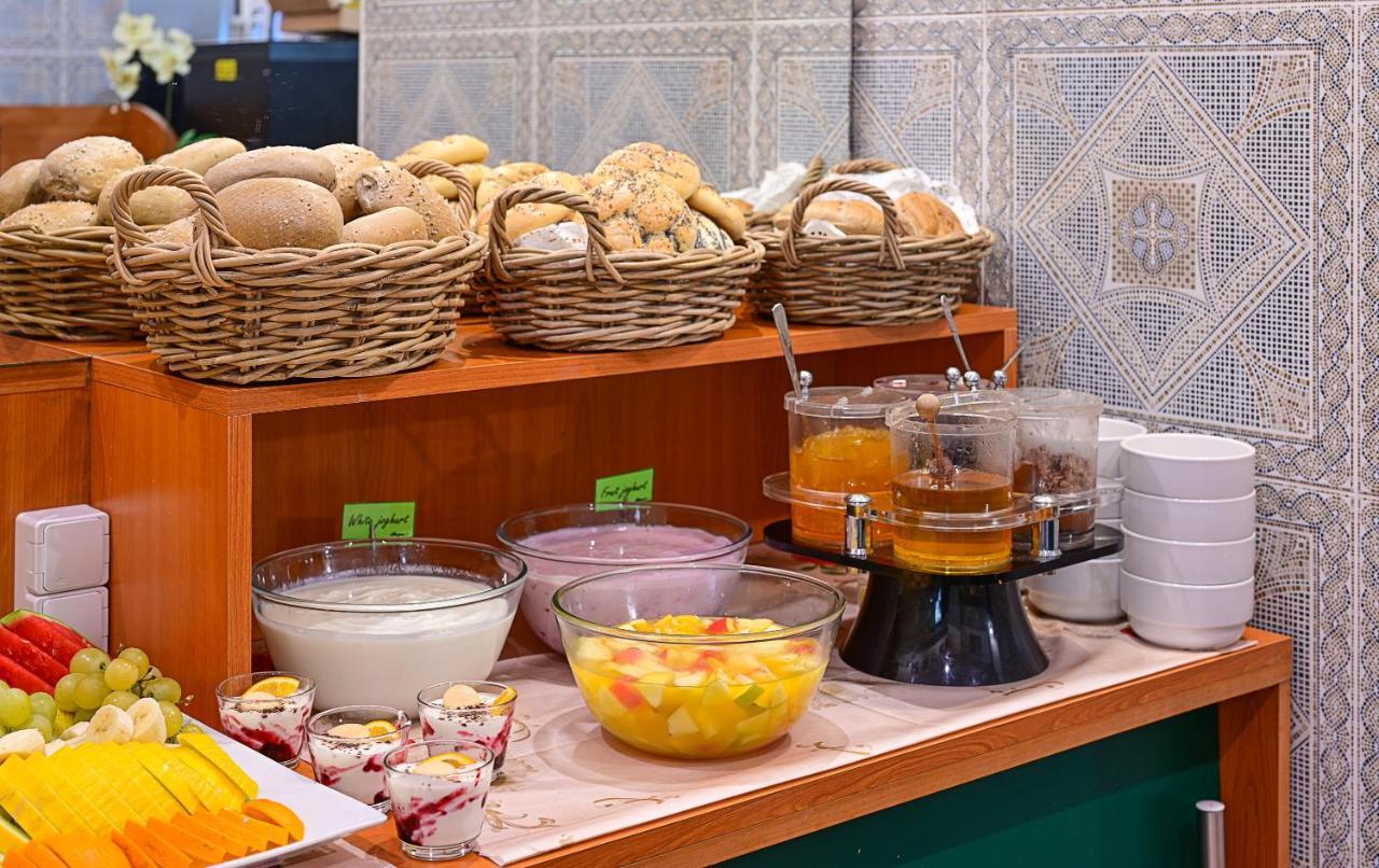 Mala Strana Otel 4*