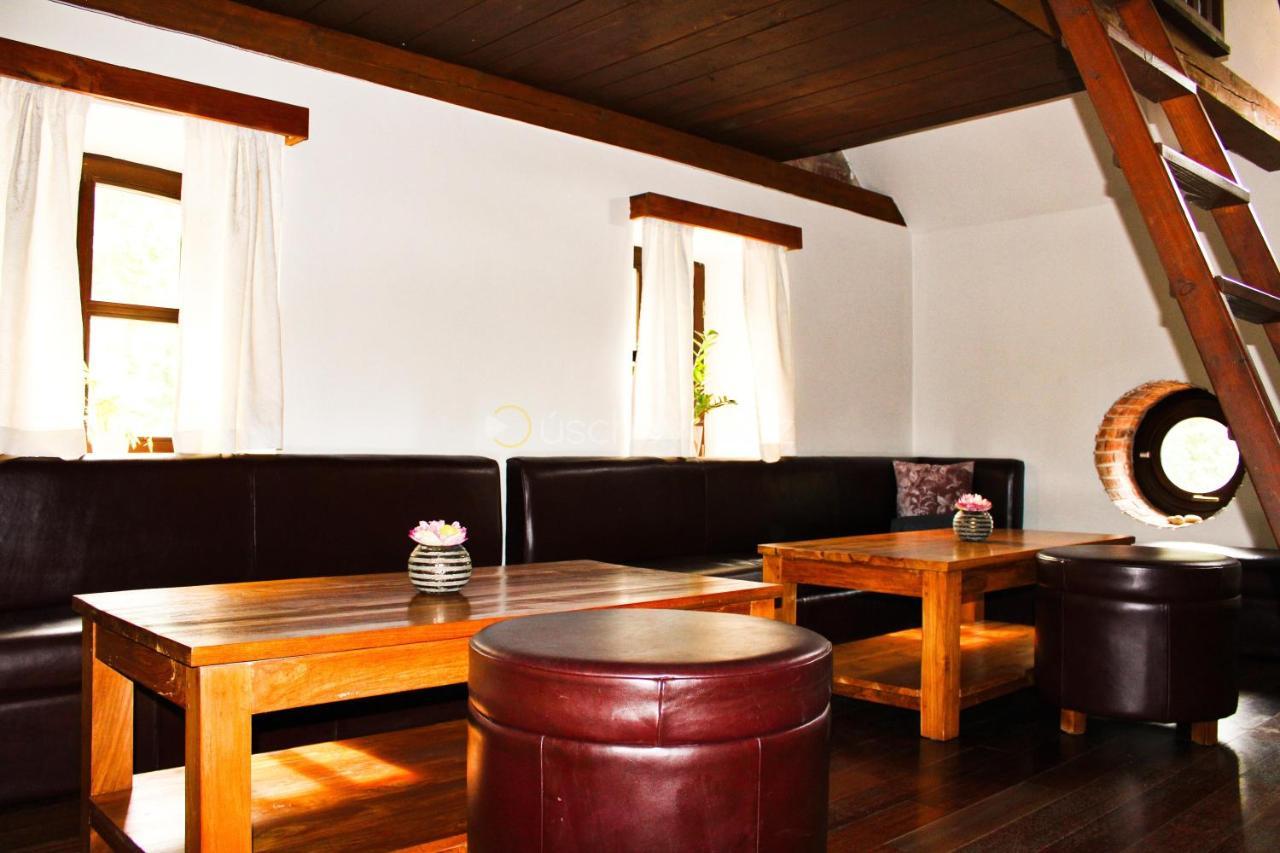 Maison d'hôtes U Hastrmana 2*