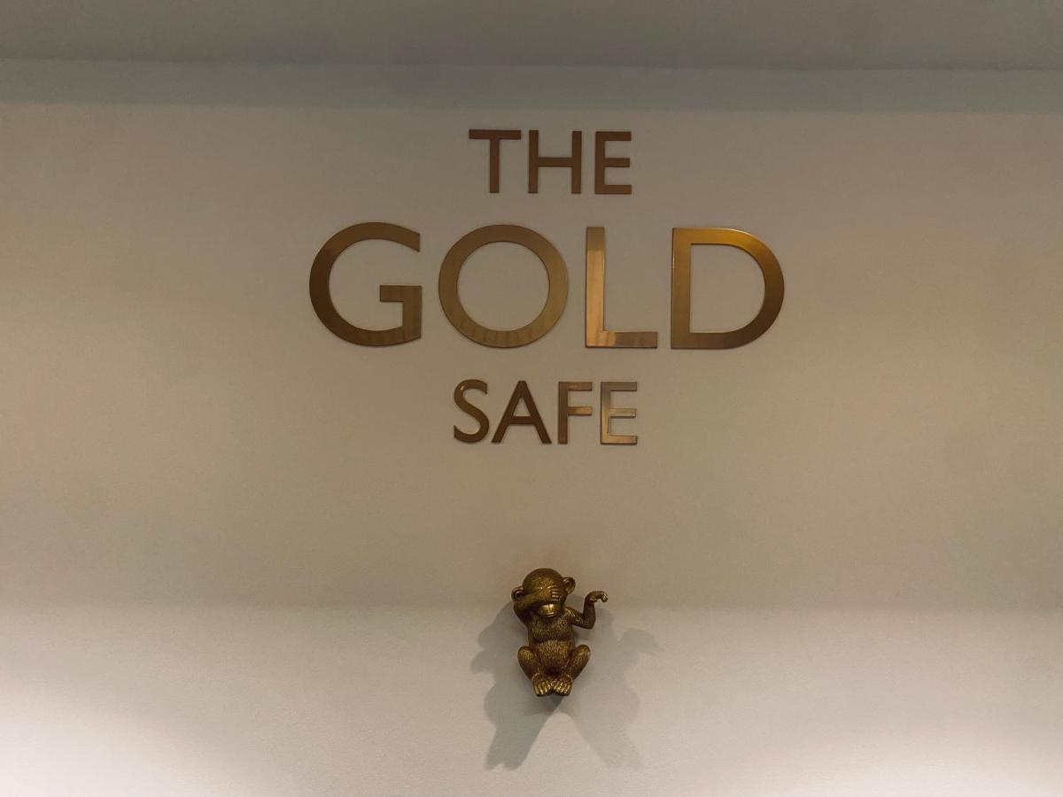 The Gold Bank Otel 4*