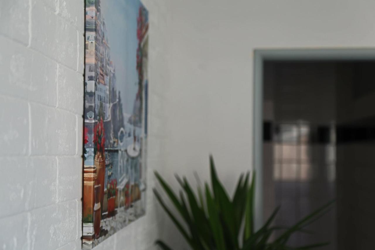 Charles Square Apartment *
