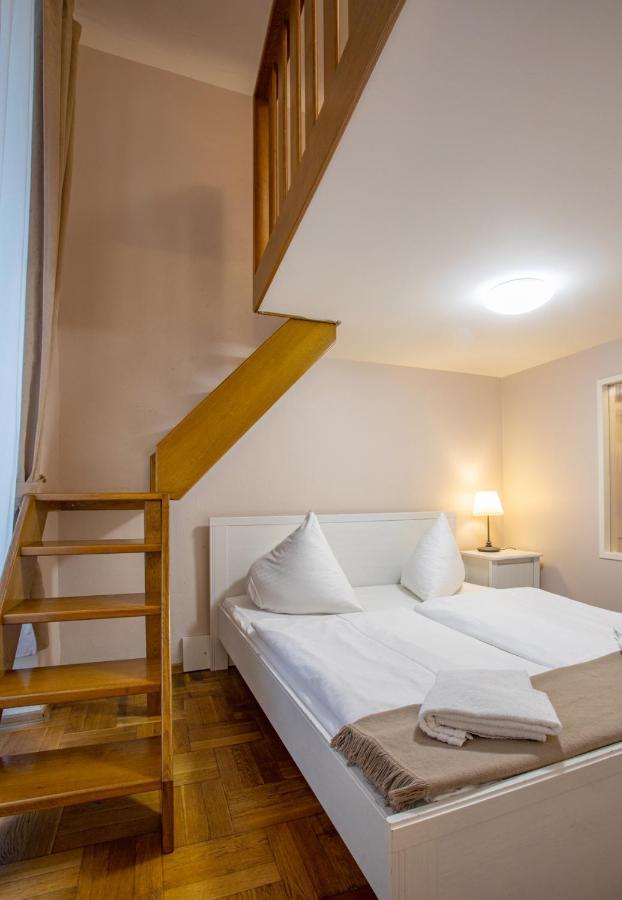 Michalska Apartment *