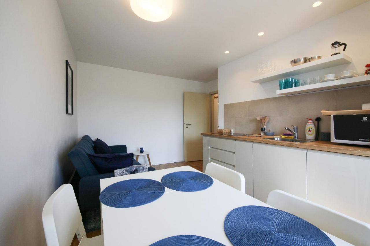 Expat House Ii *