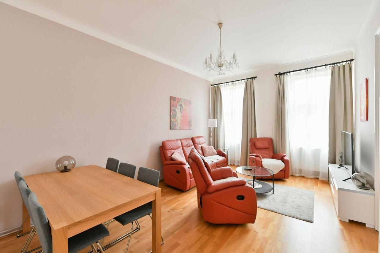 Stylish In The Heart Of The Old Town Apartment Prague