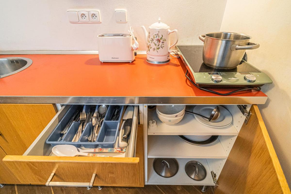 Apartment Stylish Studio At Lesser Town, Charles Bridge 3min By Walk