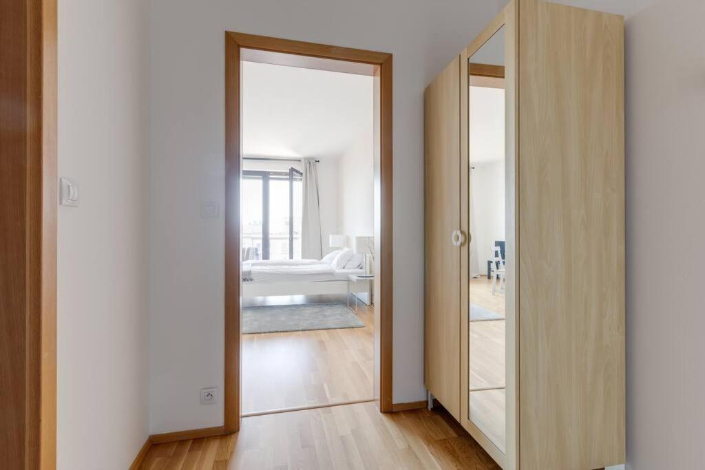 Apartment Jt's Korunni Str. *