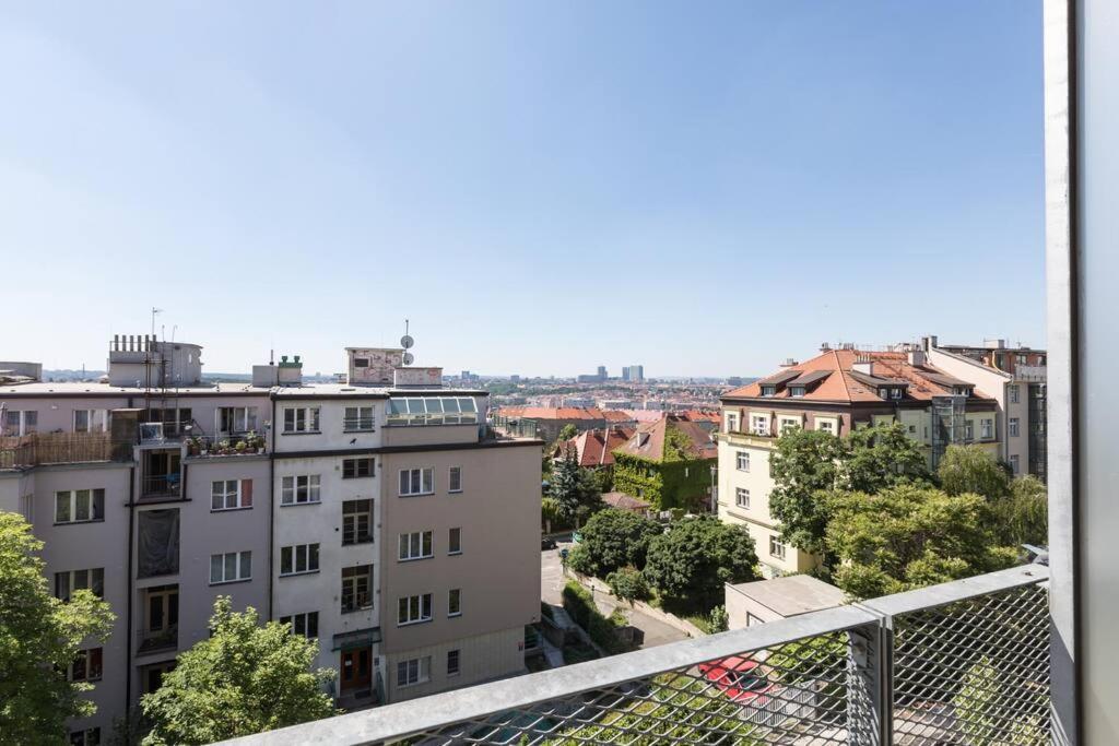 Jt's Korunni Str. Apartment Prague