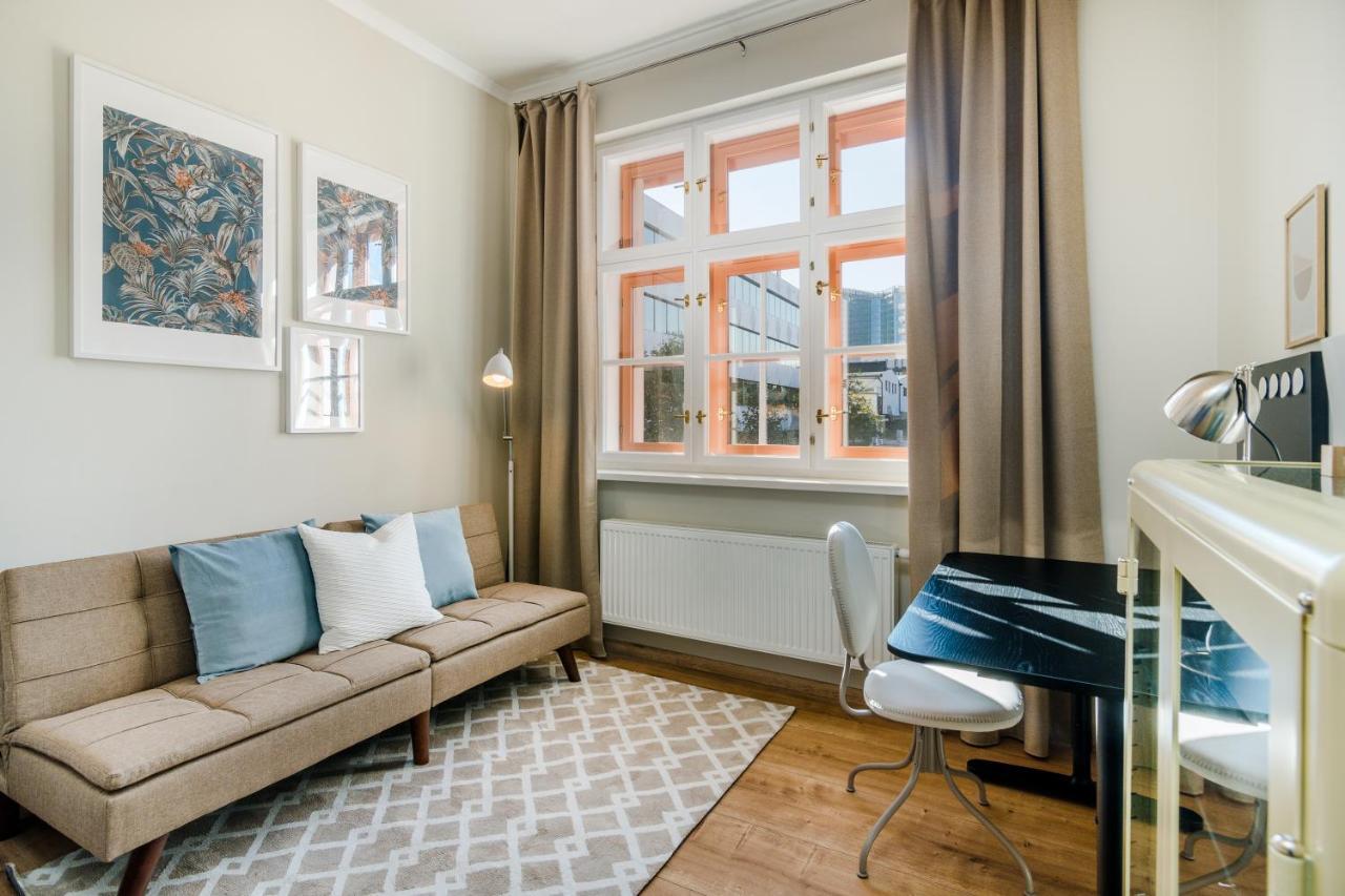 Days - Bright - Fast Wifi - Quiet Area Prague