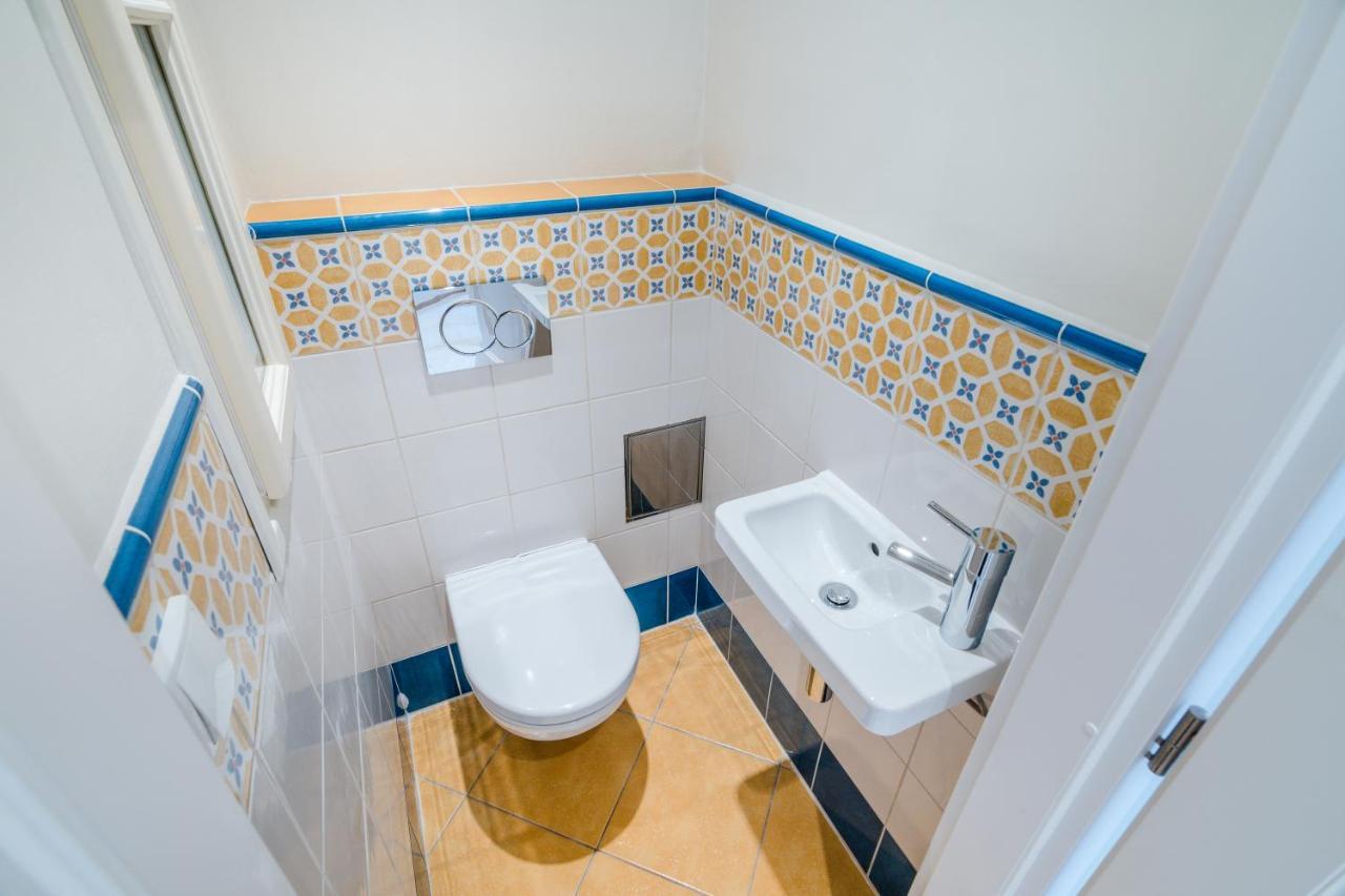 Days - Bright - Fast Wifi - Quiet Area * Prague