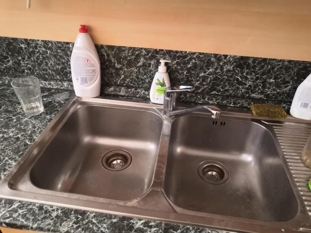 Private In Shared Luxurious Palace Like With 2 Bathrooms Including Whirlpool And Virtual Reality