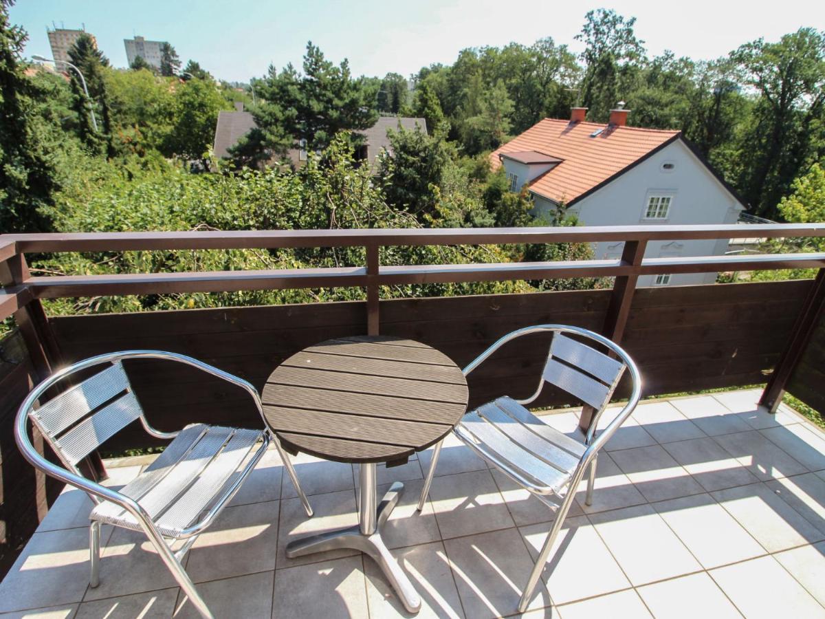 Apartamento Hodkovicky By Interhome