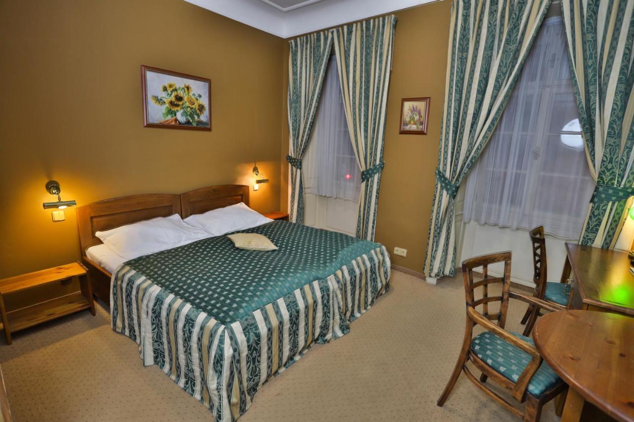 Hotel U Schnellu 3*