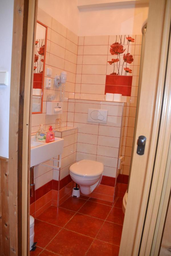 U Akatu Guest house