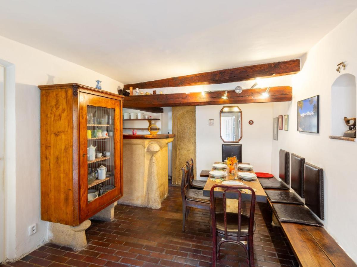 Nerudova By Interhome Apartment Prague