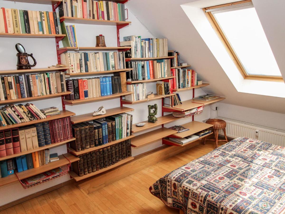 Hodkovicky By Interhome