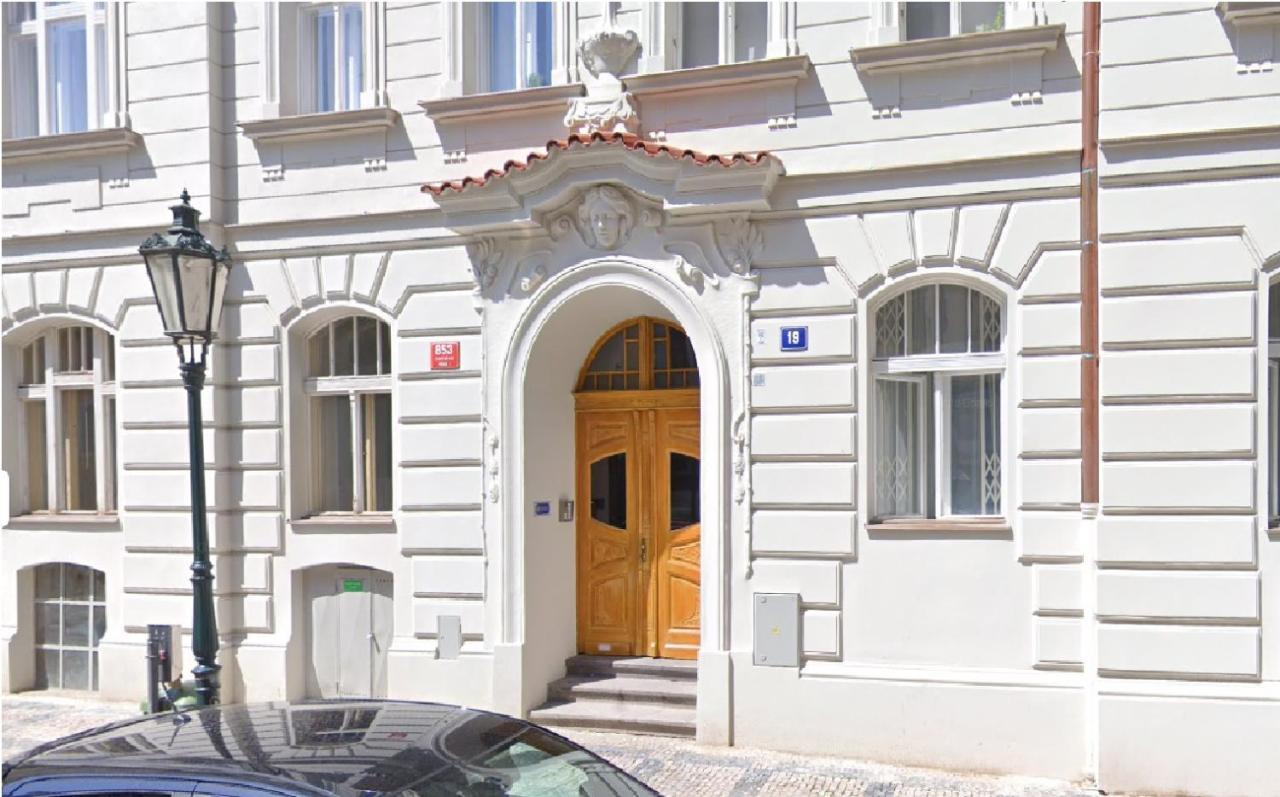 Hospedagem domiciliar & Parking Assistance *