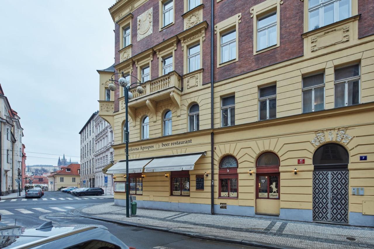 Days - Classy In The Old Town Apartment Prague