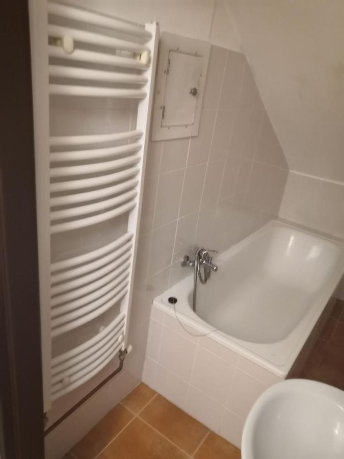 Economy Flat 18 Minutes From Vaclavske Namesti Appartement Prague
