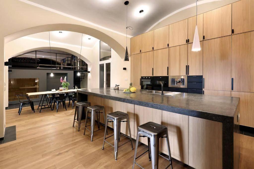 Apartamento Design Loft 2 Minutes To Wenceslas Square *