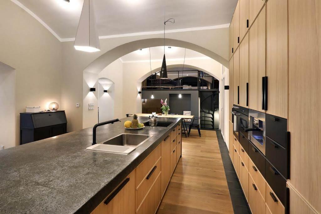 Design Loft 2 Minutes To Wenceslas Square Apartamento *