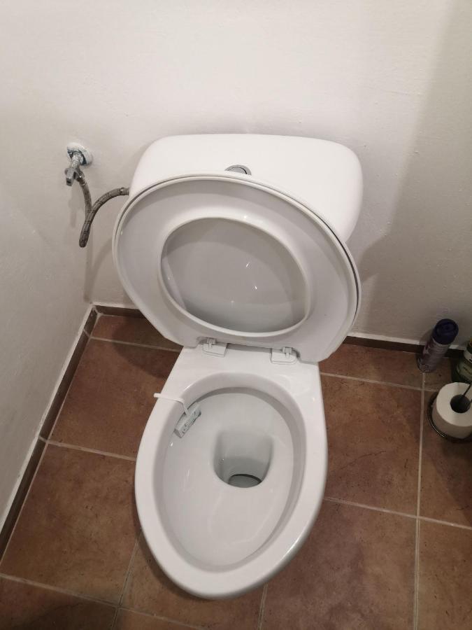 Appartement Economy Flat 18 Minutes From Vaclavske Namesti