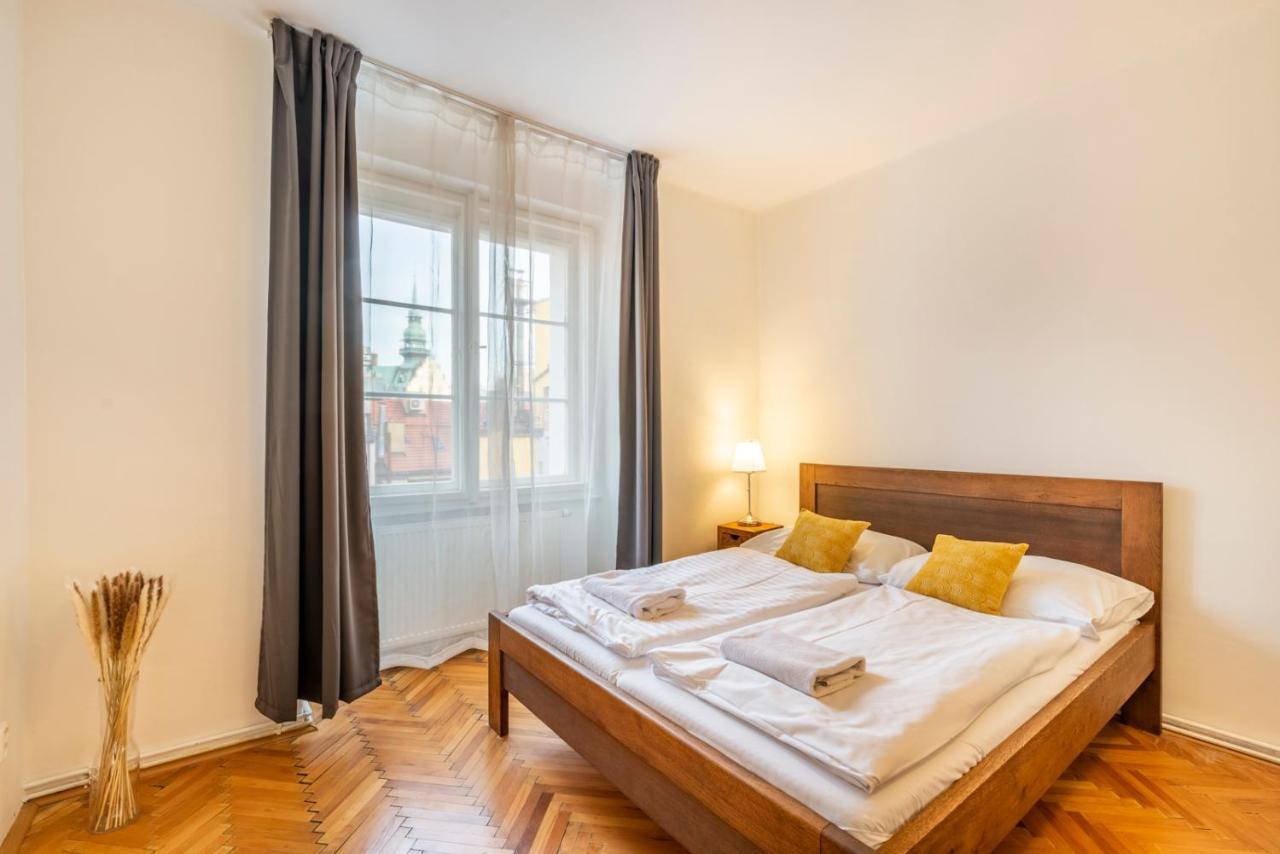 Aparthotel Templova - Old Town