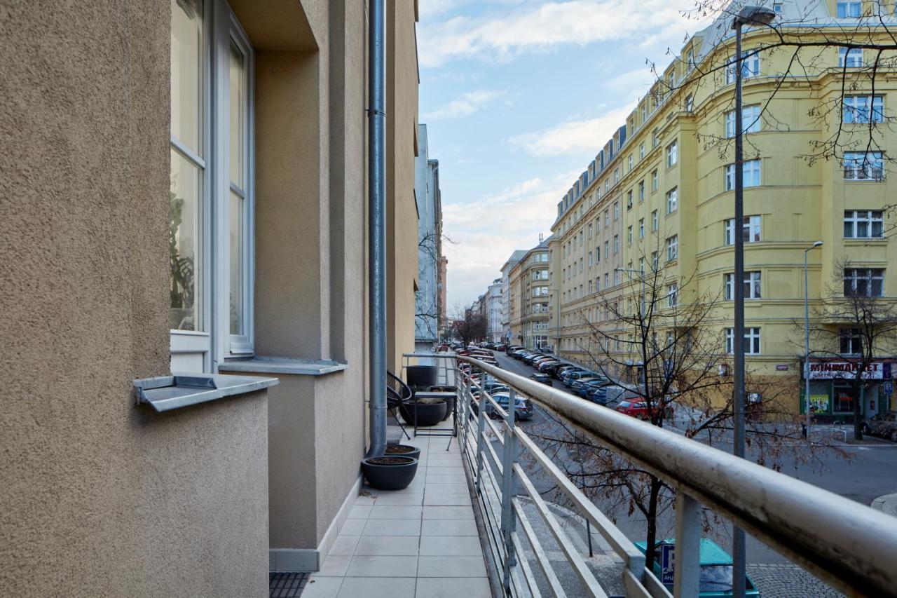 Days - 1bdr - Balcony - Workspace Apartamento