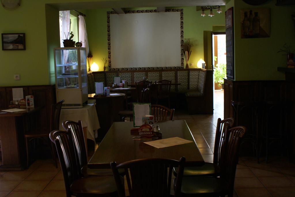 Pawlovnia 3* Praga