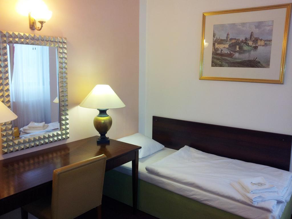 & Florian Hotel 3*