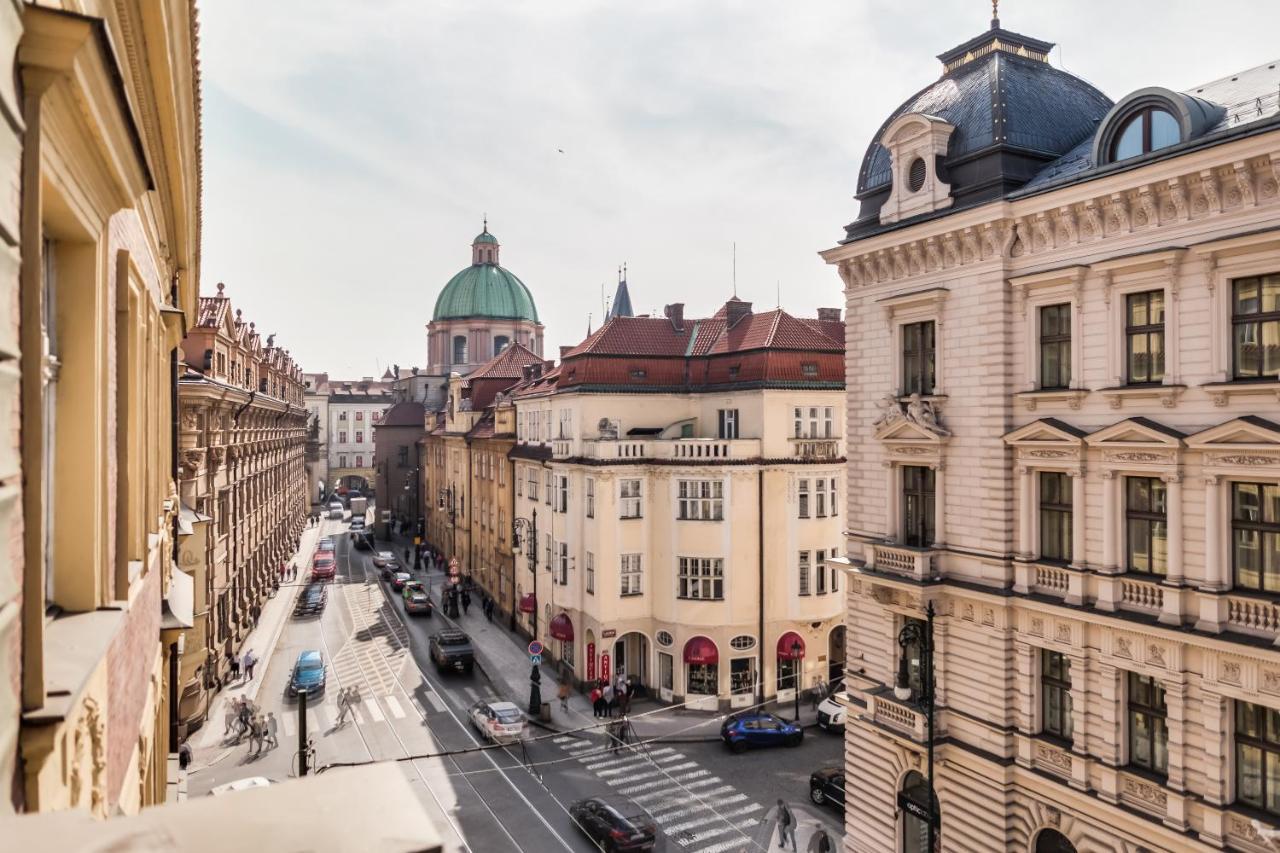 Charles Bridge - 3 Bedroom - Old Town Praga