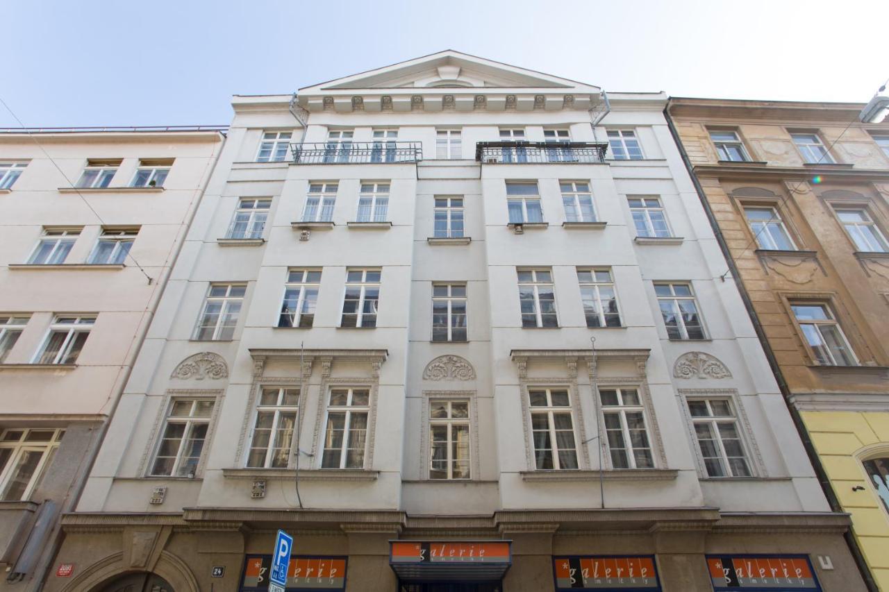 Modern Quiet Next To Wenceslas Square - Vs Apartamento *