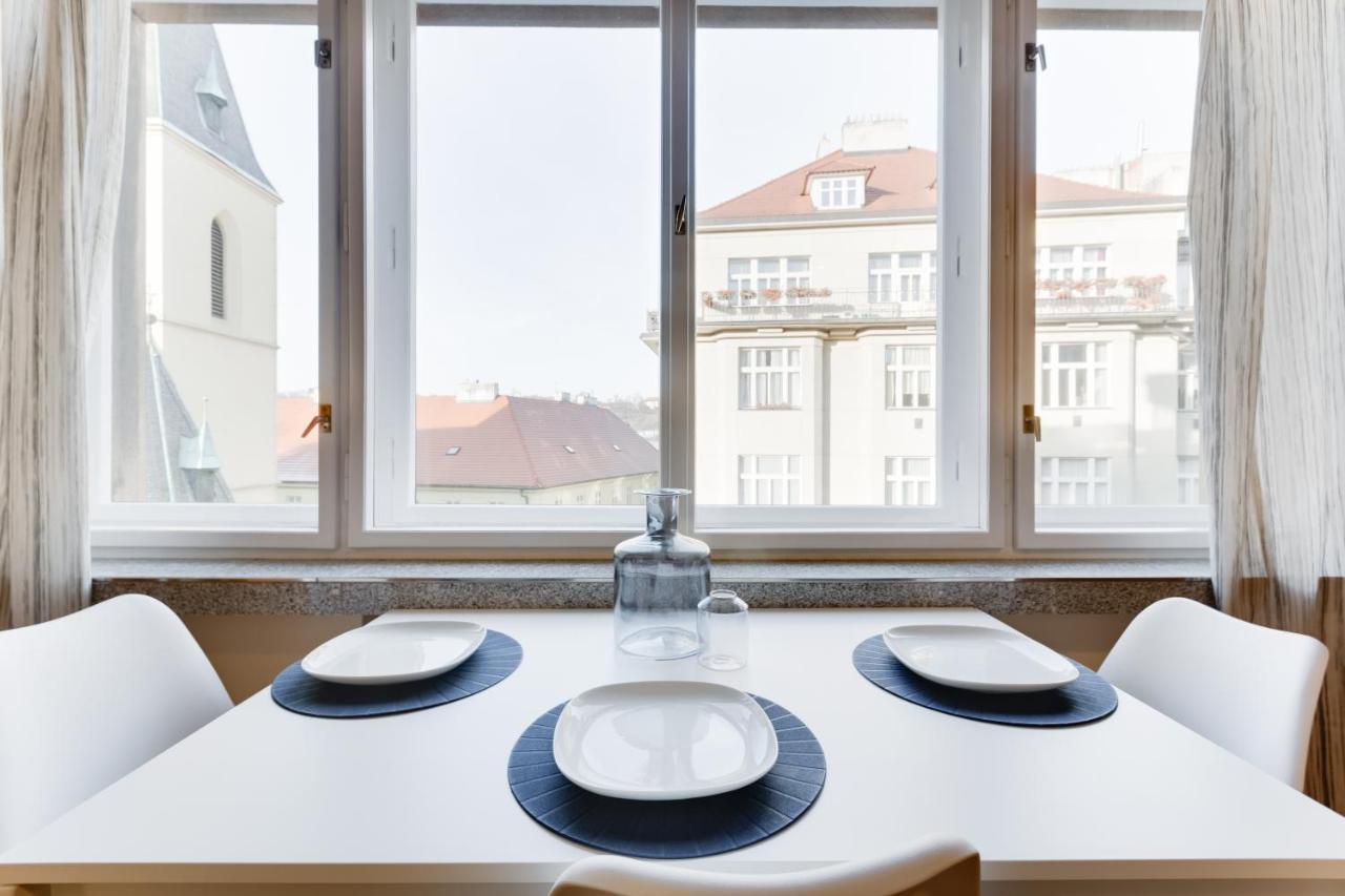 Flat 2 Bedrooms In Historical Center - Klimentska Daire Prag