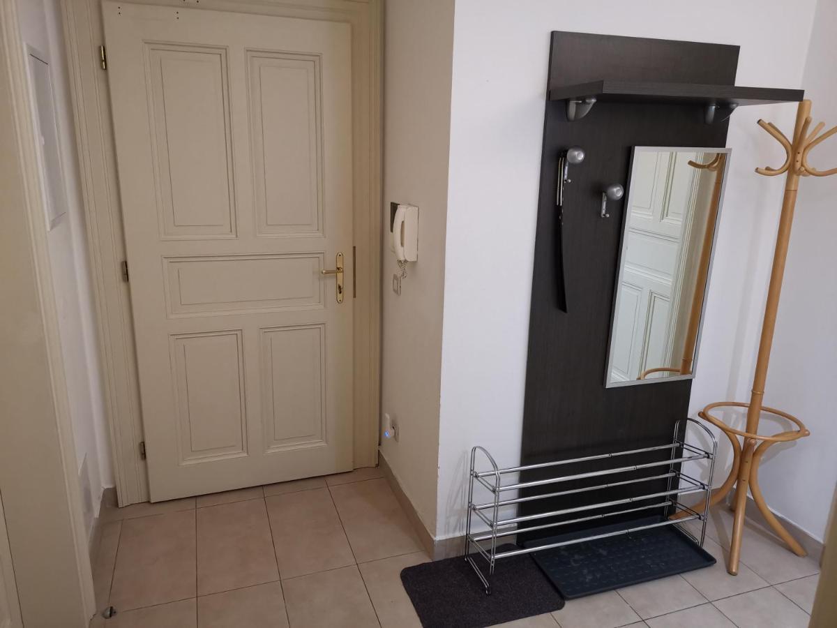 Apartment Quiet In Center *