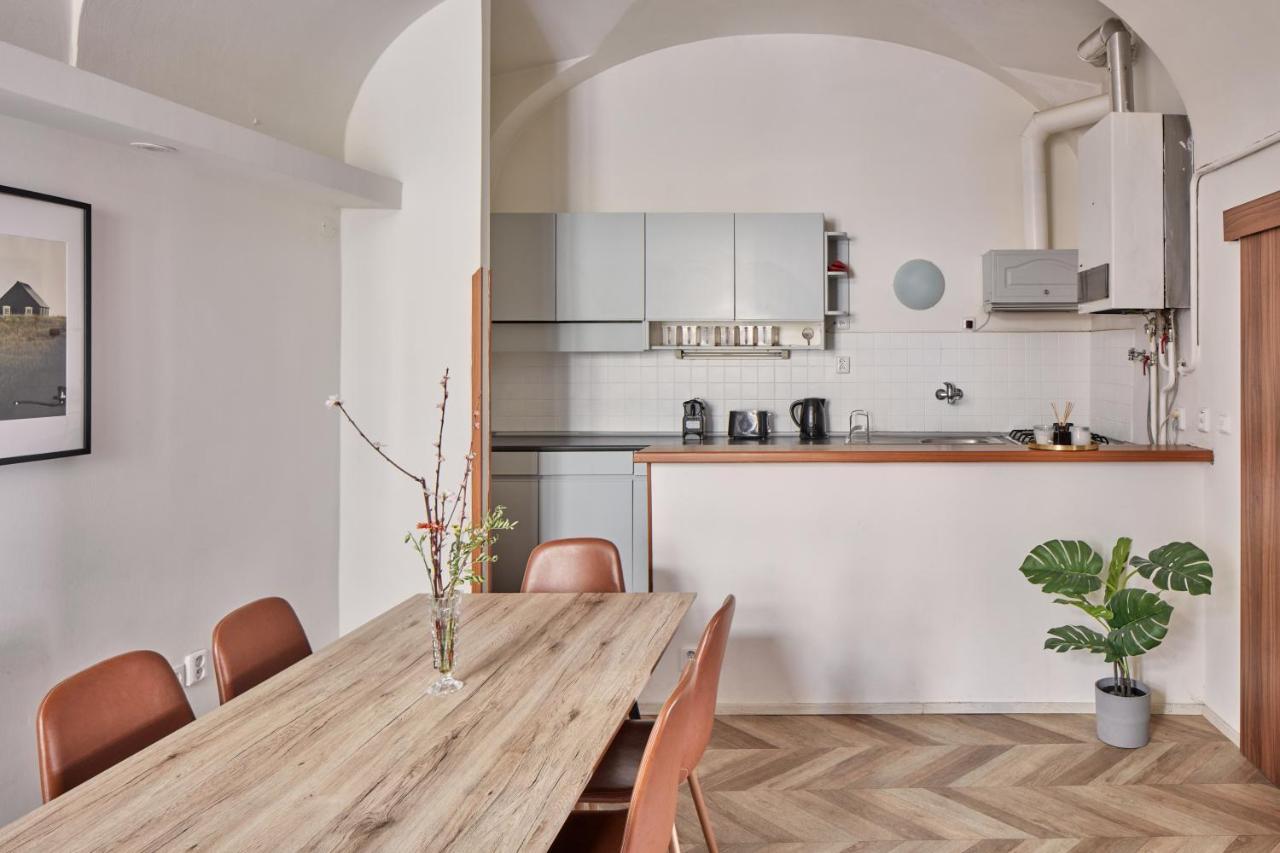 Cozy Flat In New Town By Days