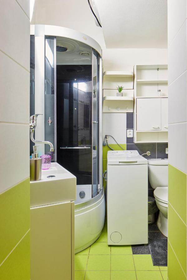 Cozy Flat In New Town By Days